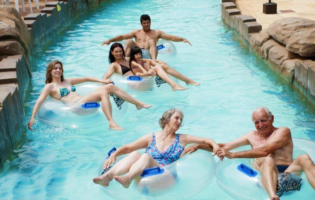 Piazza Diroma - Cortesia Park Diroma, Splash E Slide 카우다스노바스 외부 사진