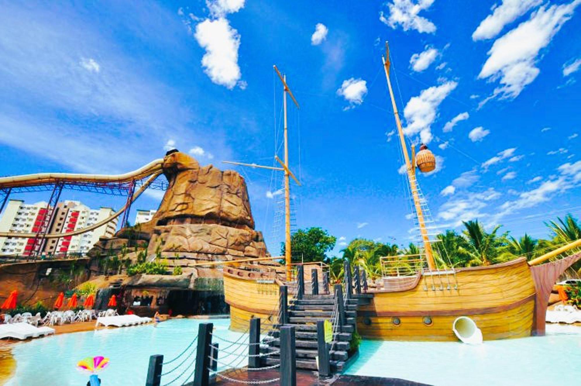 Piazza Diroma - Cortesia Park Diroma, Splash E Slide 카우다스노바스 외부 사진