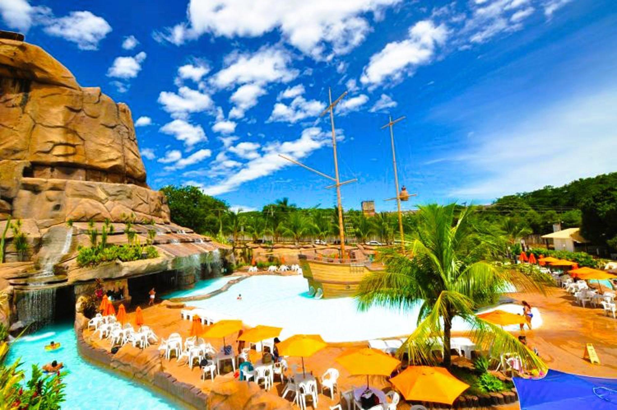 Piazza Diroma - Cortesia Park Diroma, Splash E Slide 카우다스노바스 외부 사진